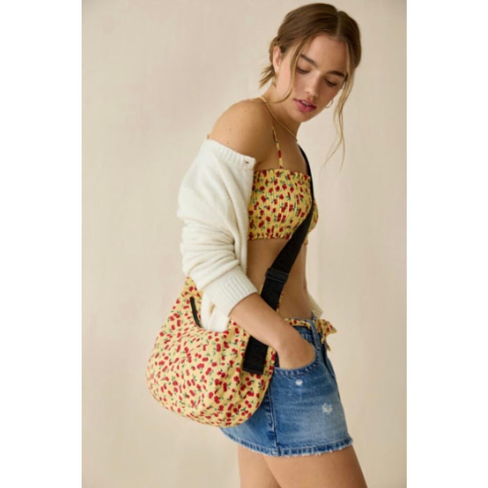 BAGGU Cherry Land Medium Nylon Crescent Bag Urban Outfitters Yellow Red NEW - Picture 2 of 10